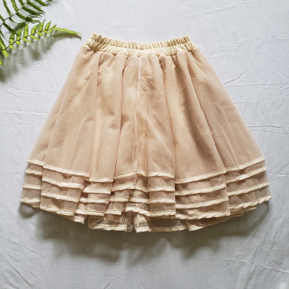 Tiered Ruffle Vintage Style Mini Skirt